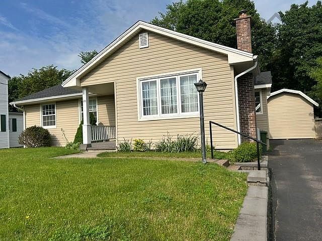1st image of 29 Hayward Ct