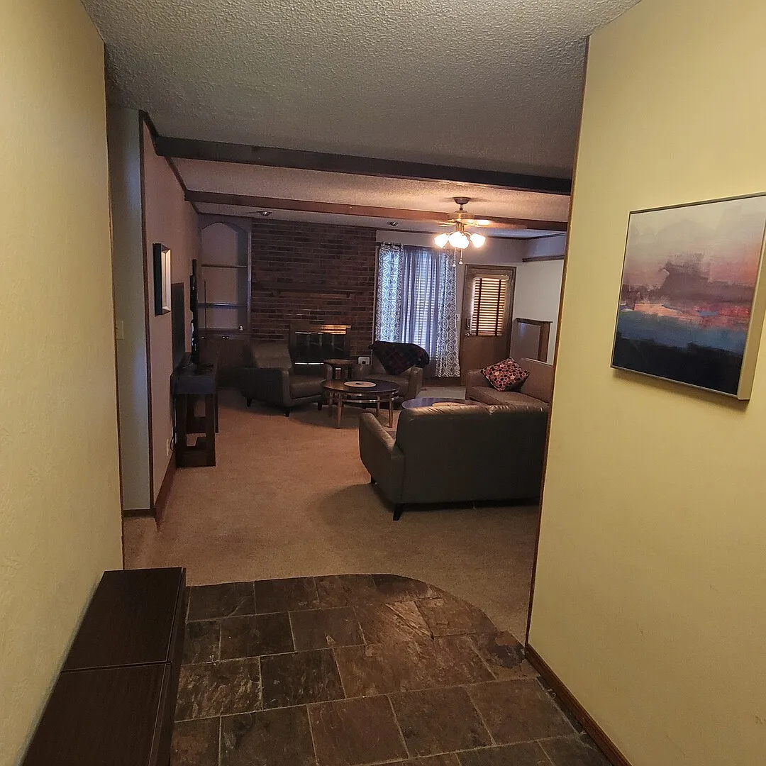 Desirable South Tulsa — Photo 4