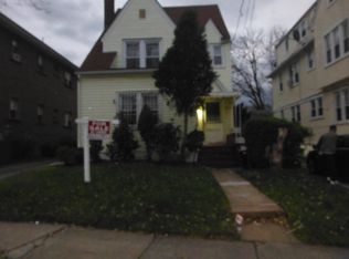 8522 150th St, Jamaica, NY 11435