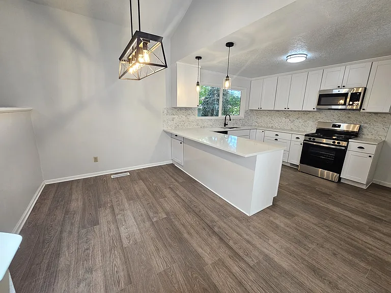 10416 SE 98th Ct — Photo 9
