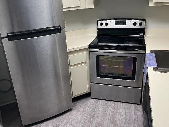 3rd image of 3837 Atrium Dr