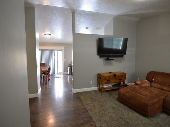 3rd image of 5067 E Ryanne Way