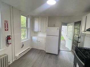 2721 W 3rd St #1F, Chester, PA 19013