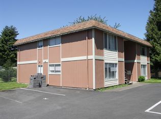 4658 Ocean Beach Hwy APT J, Longview, WA 98632
