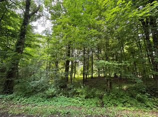 Maple Rd, Linesville, PA 16424