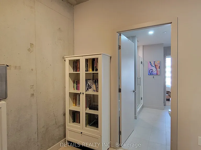 224 Lyon St N #812 — Photo 16