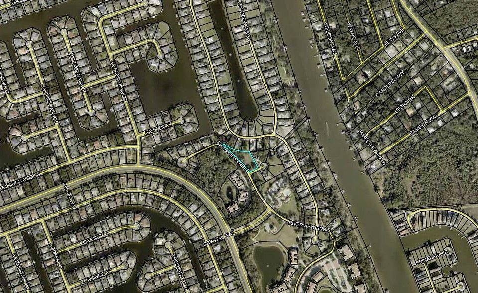 2nd image of 3 Holly Ct