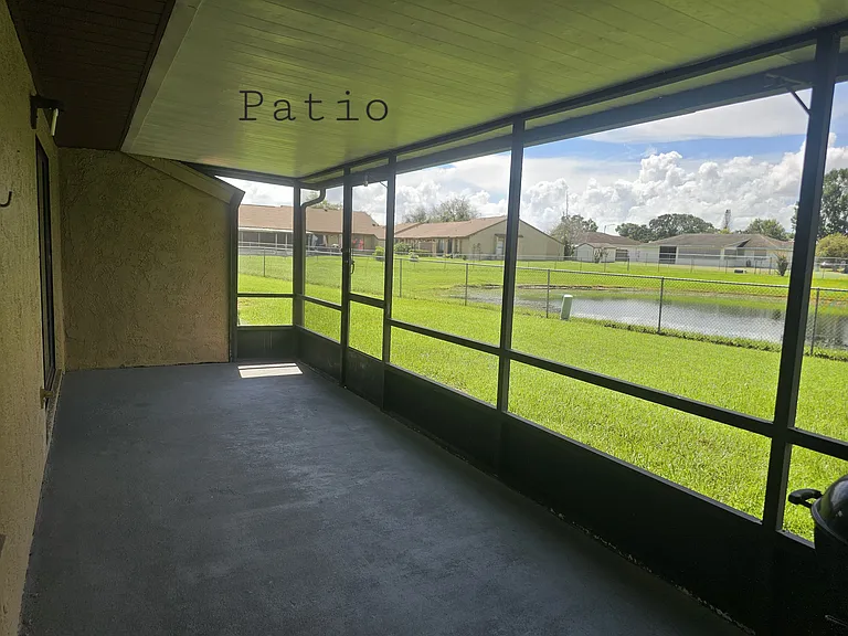 800 Park Villa Cir — Photo 14