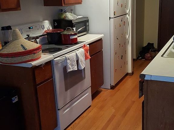 4th image of 795 6th St E APT 206