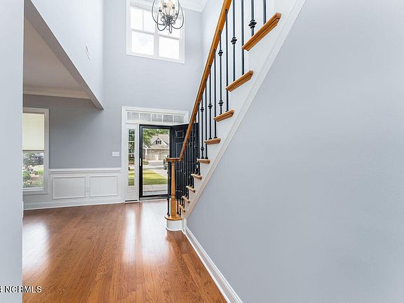 5th image of 4913 Gorham Avenue