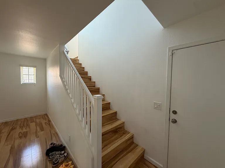 7809 W Palm Ln — Photo 3
