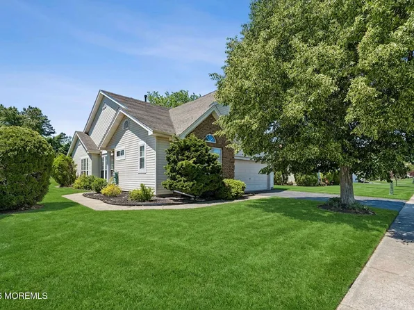 170 Sylvan Lake Boulevard, Bayville, NJ 08721