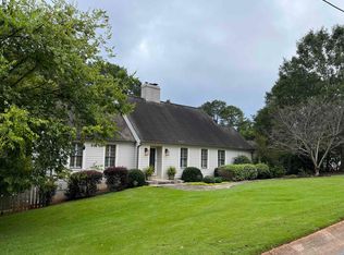 620 Riverview Rd, Athens, GA 30606