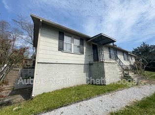 8817 Apison Pike, Ooltewah, TN 37363
