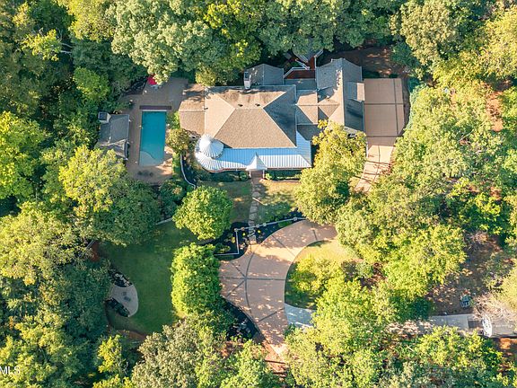 2nd image of 2627 Garnett Woods Way