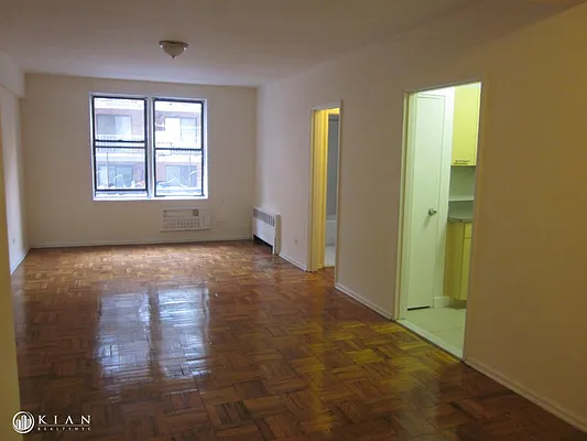 Rented by Kian Realty | media 2