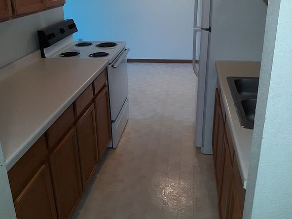 5th image of 3315 S 10th St #4