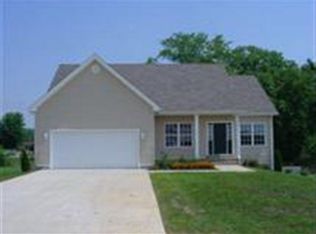71 Black Hills Ct, Cecilia, KY 42724