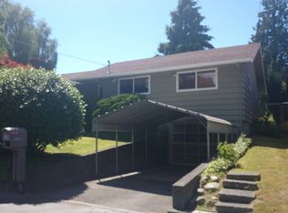 8921 30th Ave NW, Seattle, WA 98117