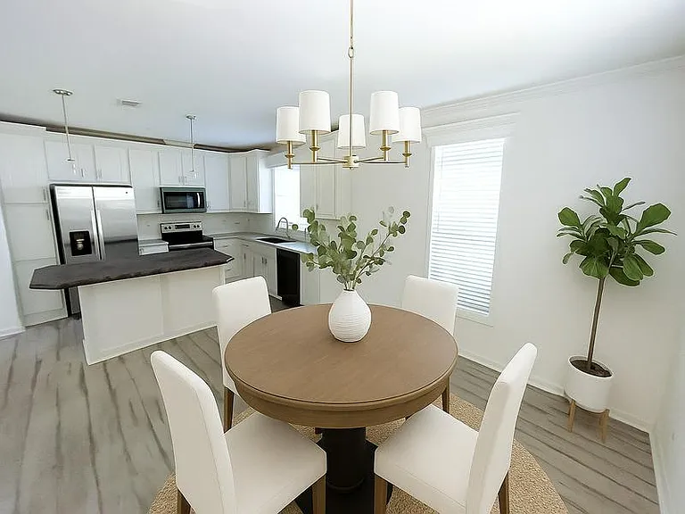 5668 Woodford St #5668E — Photo 3