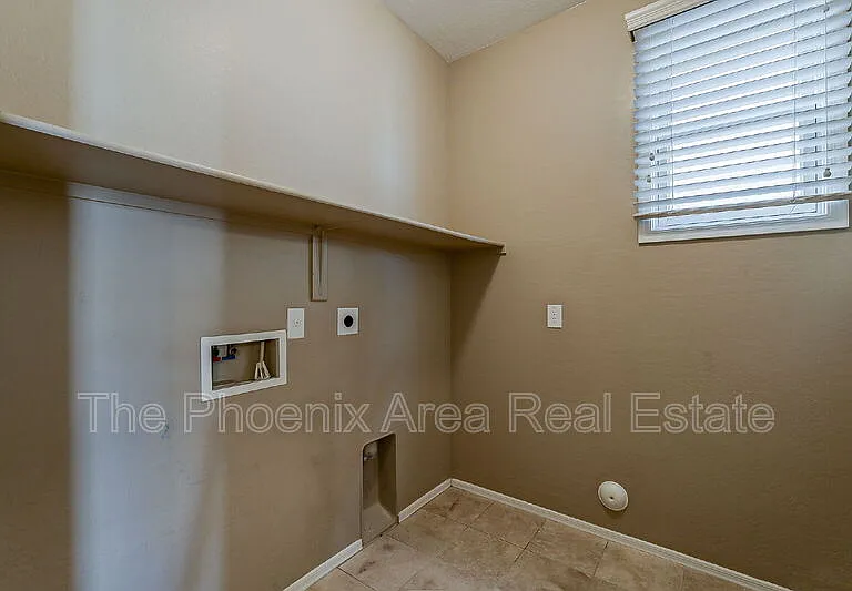 885 S Osborn Ln — Photo 38