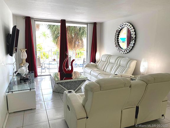 4th image of 6801 Indian Creek Dr APT 202