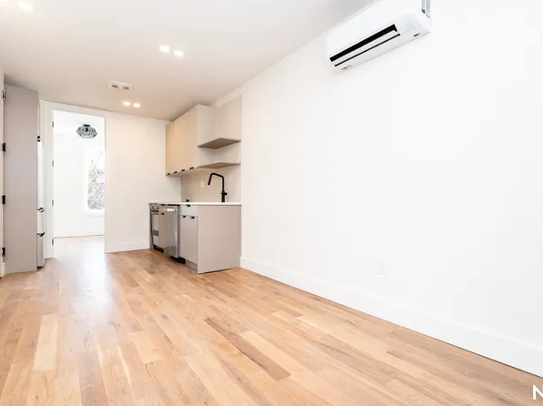 43 Kingston Avenue image 1 of 31