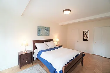 Sold by Renetta Real Estate