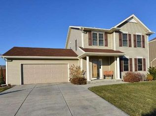 6806 84th Ave, Kenosha, WI 53142