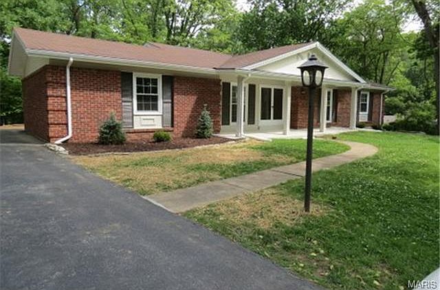 1st image of 704 Country Manor Ln