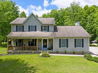 1945 Eagle Ct, Sugar Grove, OH 43155