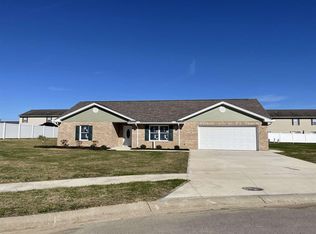 200 E Prestige Dr #202, Muncie, IN 47303