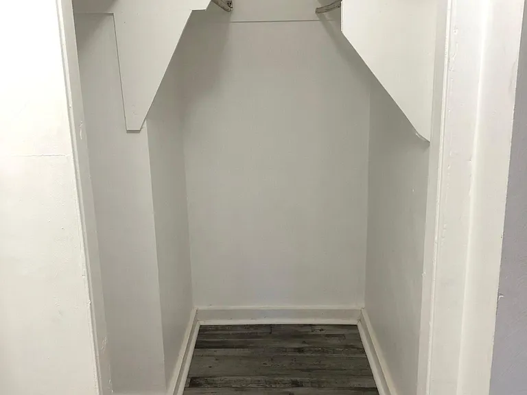 771 Bryn Mawr Rd #BASEMENT — Photo 11