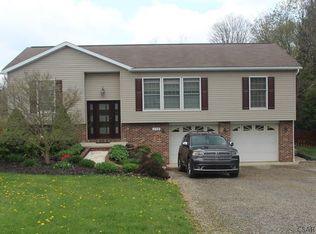 172 Beech St, Windber, PA 15963