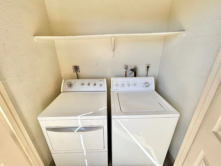 4965 Indian River Dr #105 — Photo 33
