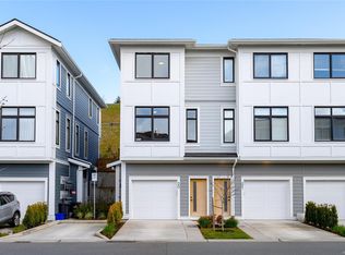 255 Caspian Dr #20, Colwood, BC