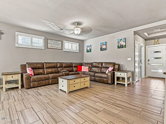 4th image of 206 Notts Way