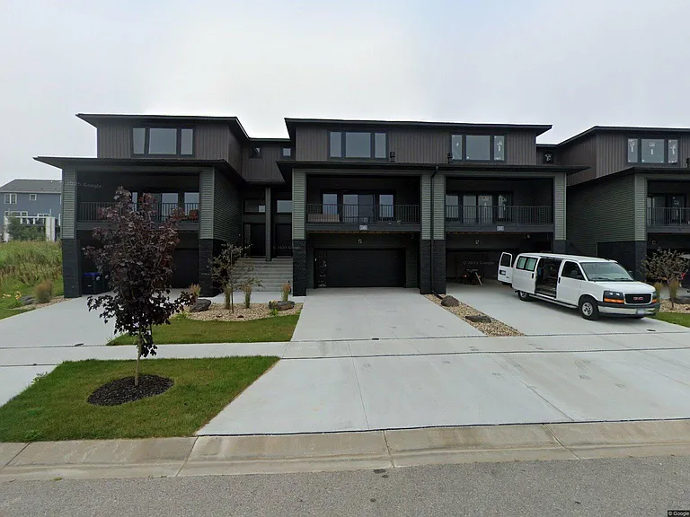 1588 Brandt Dr NE — Photo 1