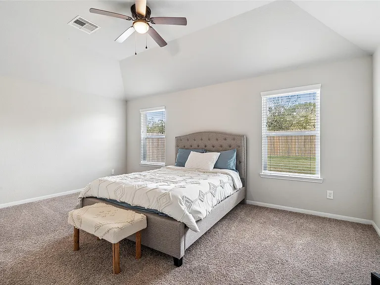 32622 Harvest Valley Dr — Photo 9
