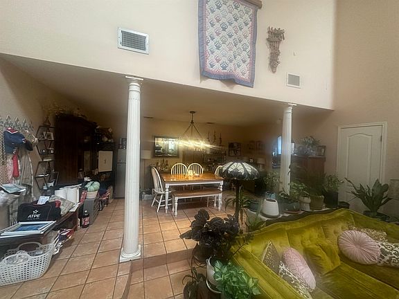4th image of 4407 N Seymour Ave
