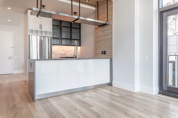 Rented by The KCI Group | media 41