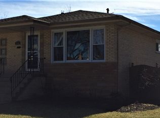 2849 W 100th St, Evergreen Park, IL 60805