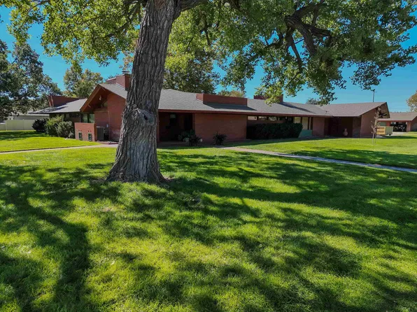 2053 Van Buren St, Great Bend, KS 67530