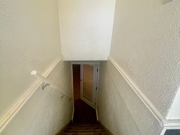 2nd image of 1918 Mount Washington Ave APT B
