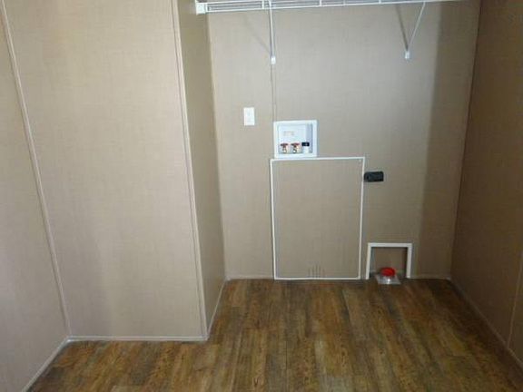 4th image of 104 NW 48th Ave #1.41