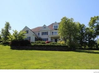 1337 Fairhills Dr, Ossining, NY 10562