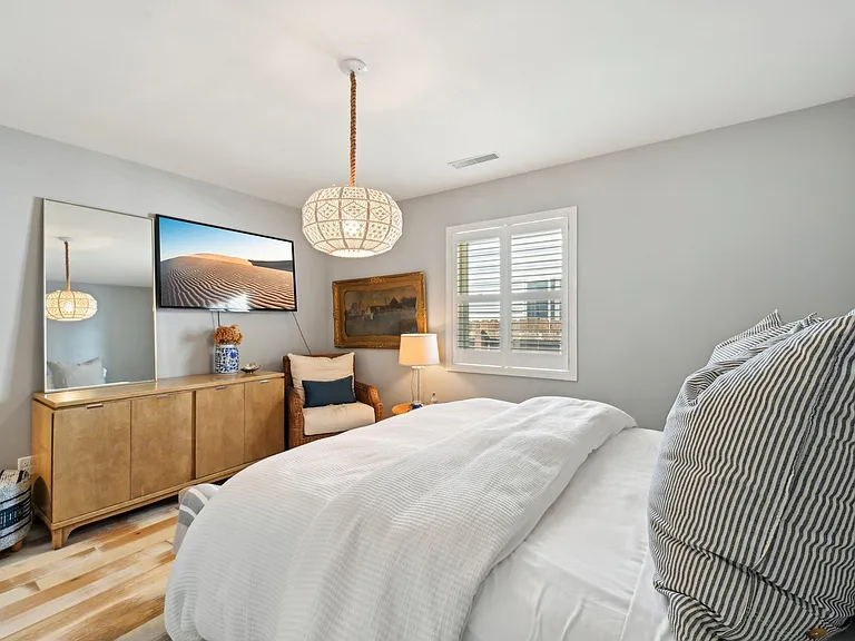 2800 Tomahawk Ct — Photo 18