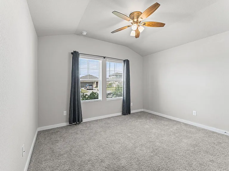 10520 Deussen Ln — Photo 20
