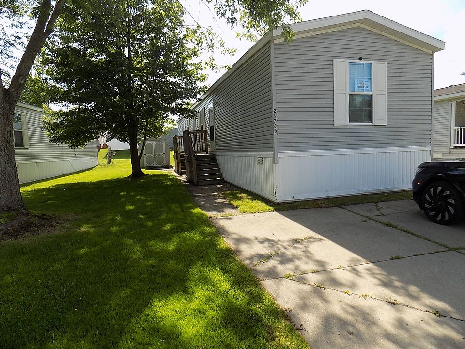 1st image of 29745 Montmorency Dr