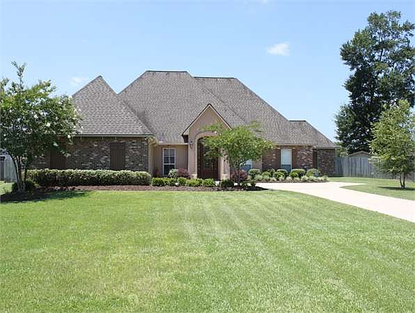 1st image of 32790 Davlin Dr